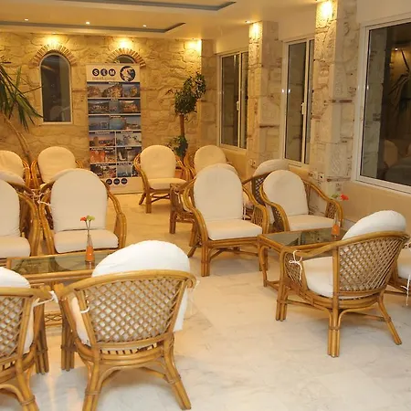 Hotel Hilltop Hanioti