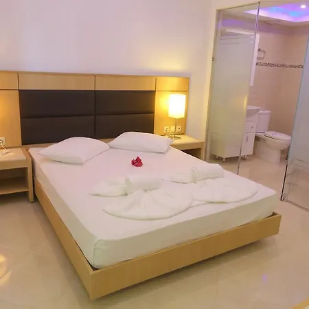 Hotel Hilltop
