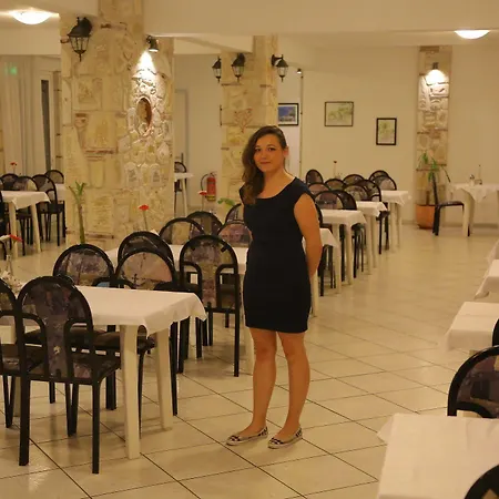 Hotel Hilltop