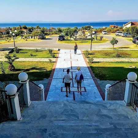 Hilltop Hotel Hanioti