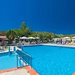 Hilltop 3*